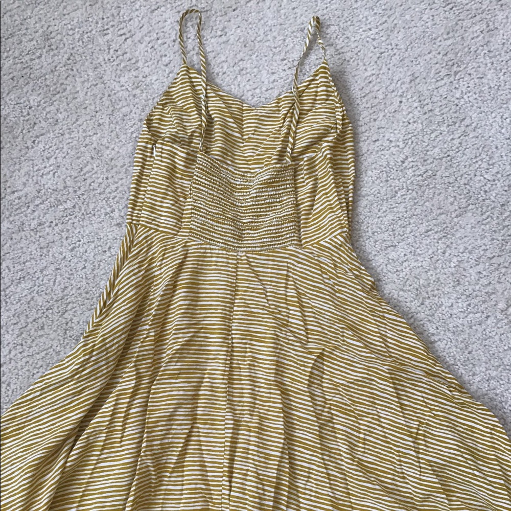 Sundress - Picture 3 of 4